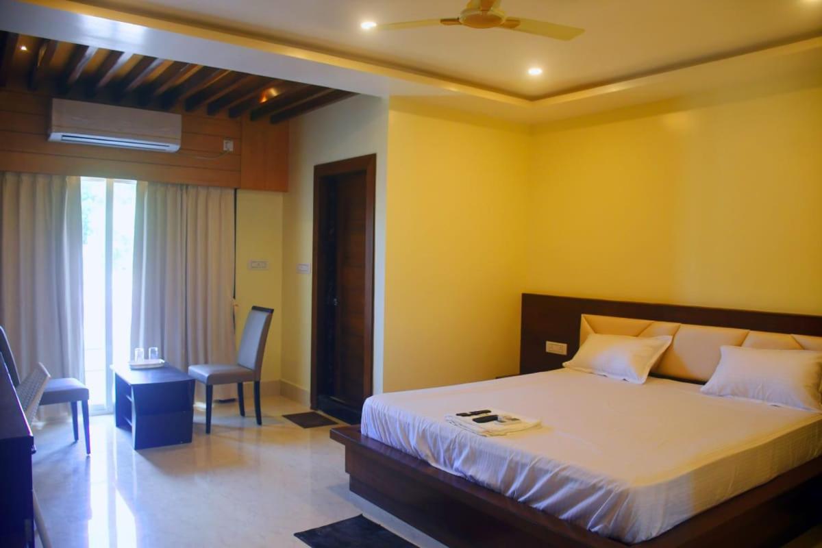 Prince Palace Jhargram Exterior photo
