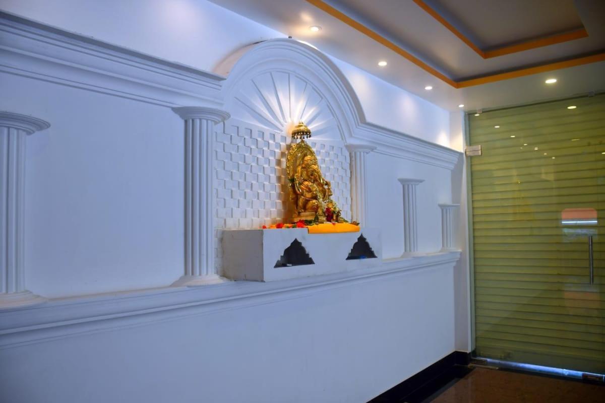 Prince Palace Jhargram Exterior photo